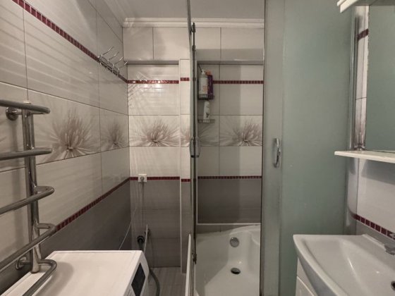 Оренда можлива з тваринами біля автостанціі Луцьк