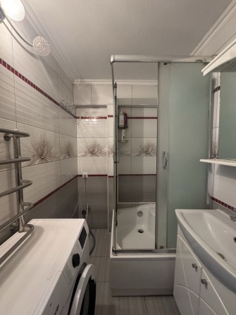 Оренда можлива з тваринами біля автостанціі - фото 1