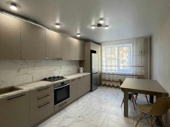 Без Комісії Здається в оренду 1 кімнатна квартира вул. Перемоги 34в Луцьк