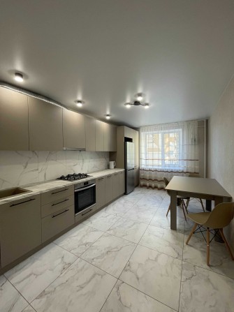 Без Комісії Здається в оренду 1 кімнатна квартира вул. Перемоги 34в - фото 1