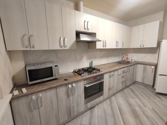 Здам гарну 1 кімнатну квартиру в новобудові! Світло не вимикають! Полтава