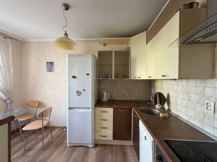 Оренда 3кім вул.Тролейбусна - фото 1