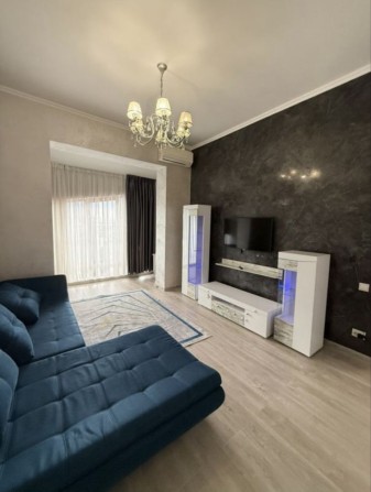 Здається двох-кімнатна квартира біля міського озера - фото 1