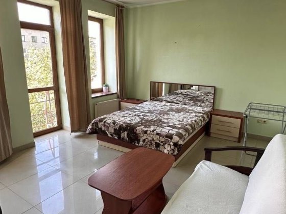 Оренда 1 км квартири поруч з центром Івано-Франківськ