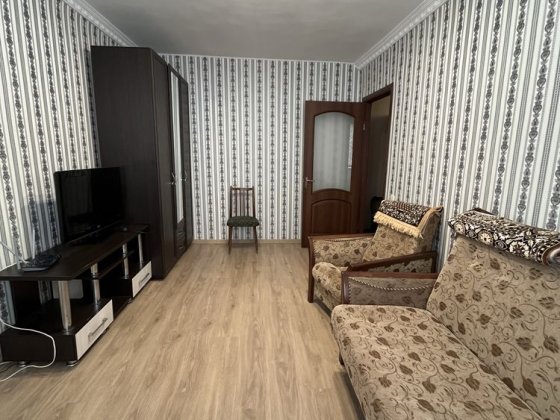 Двокімнатна в центрі. Медакадемія. Корпусний парк. Полтава