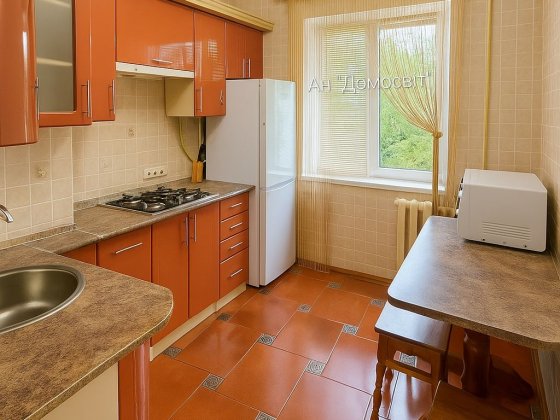 ОРЕНДА 2-кім. квартири, АВТОВОКЗАЛ, для пари !!! Рівне