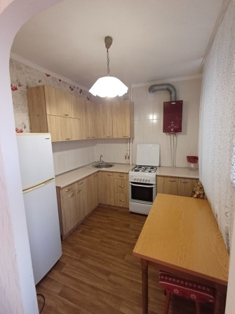 Двокімнатна. Пл. Володимира Великого - фото 1