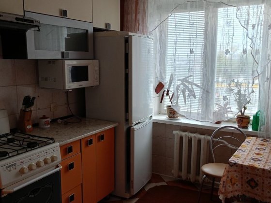 Оренда 2к кв по вул Хоткевича Івано-Франківськ