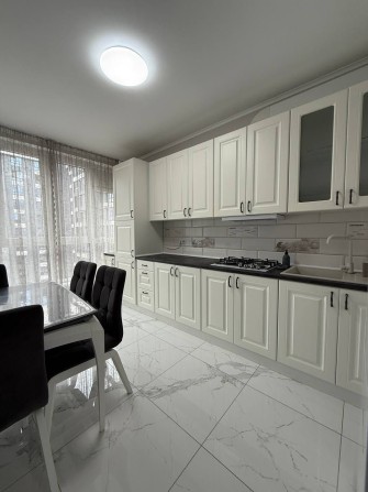 Оренда 1 км квартири поруч з річкою - фото 1