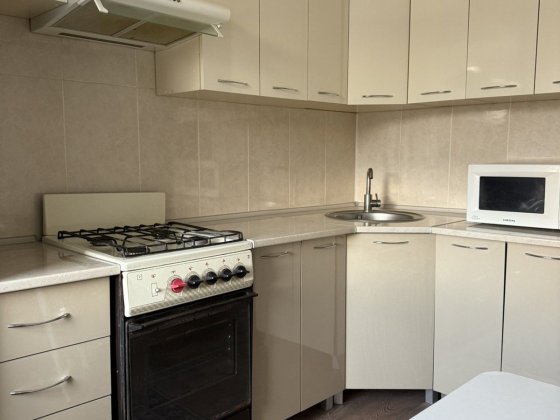 Оренда однокімнокімнатної на Металургів Сумы