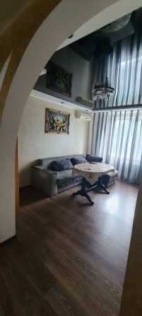 Здається 3 кімнатна квартира біля Терри . - фото 1