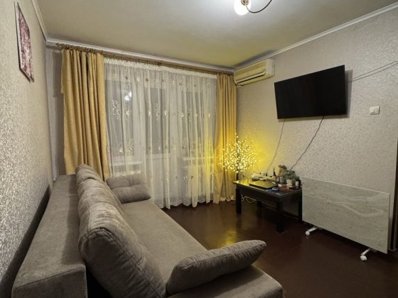 Сдам квартиру на 44 кв Кривий Ріг