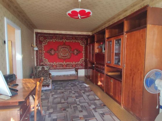 2-кімн Центрально-міський район, зупинка Українська Кривий Ріг