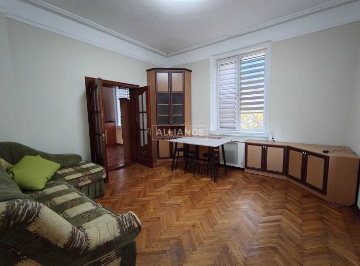 2 кімнатна квартира в центрі по вул Кобилянської - фото 1