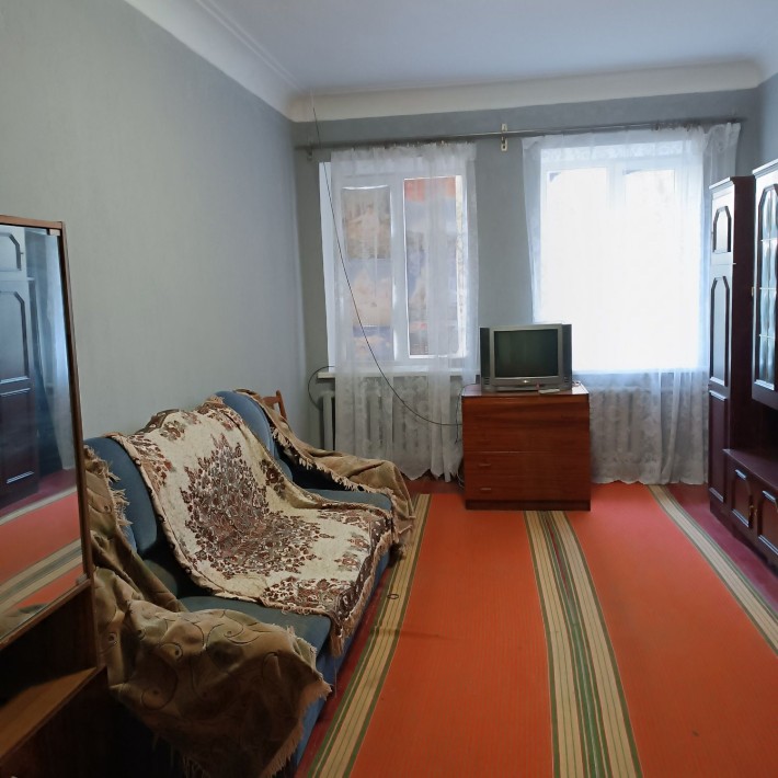 Здається 2 к кв центр 2й поверх! автономне опалення - фото 1