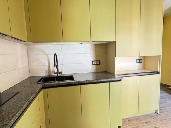 здається в оренду квартира-студія біля ЗУНУ Тернополь