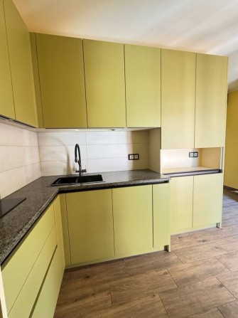 здається в оренду квартира-студія біля ЗУНУ - фото 1