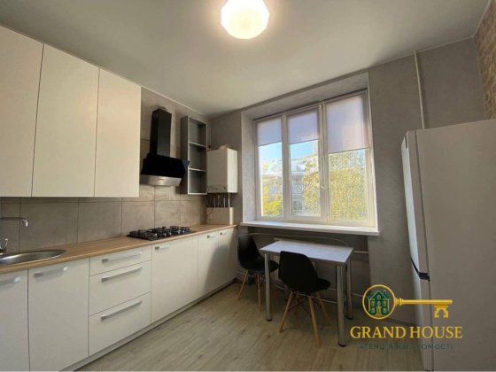 Оренда 1-кімнатної квартири на 96 кварталі з АВТОНОМНИМ ОПАЛЕННЯМ Кривой Рог