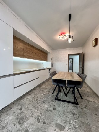 Перша здача! Оренда 2 кім 70м на 6 пов в самому центрі вул. Мельника - фото 1