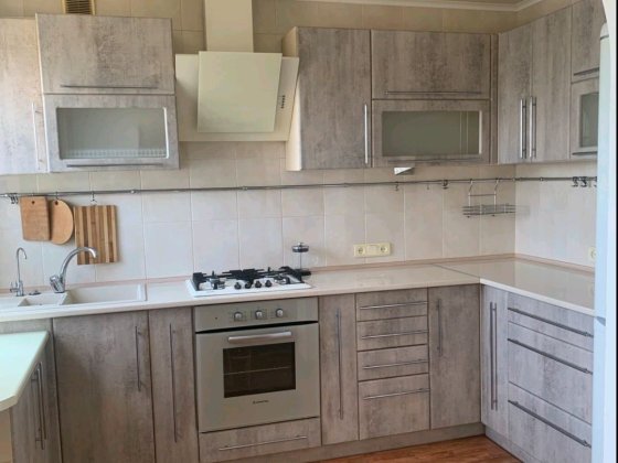 Аренда 3 к с автономкойна 95 кв Кривий Ріг