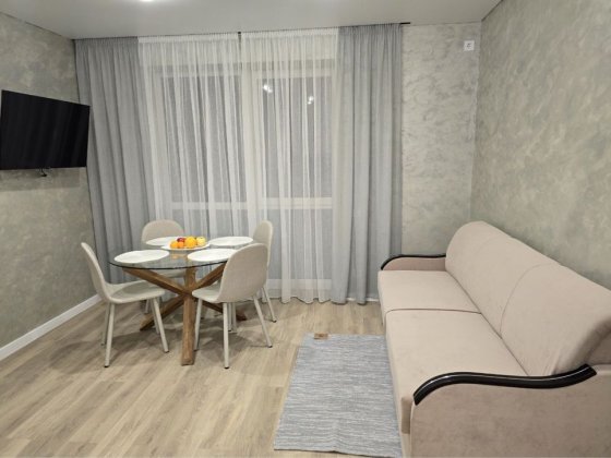 Перша здача Квітковий навпроти РЕНОМЕ Рівне