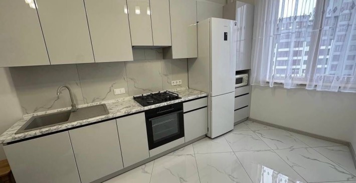 Оренда 2 км квартири поруч з річкою - фото 1