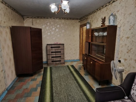 Здається 1 кімн. квартира 17 квартал,біля ДК.Без оплати за опалення! Кривой Рог