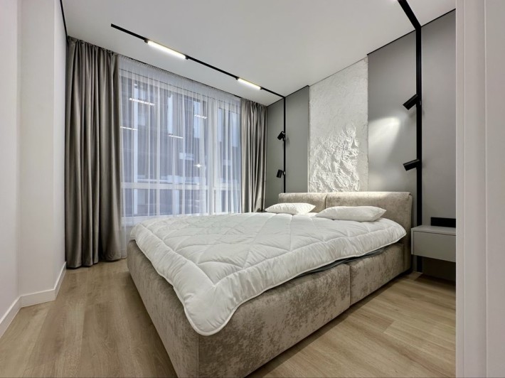 Перша здача! Оренда стильної півторачки з гардеробом - фото 1