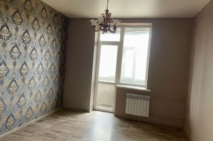 Оренда Здається простора квартира (сталінка) р-н Кресу від господаря - фото 1