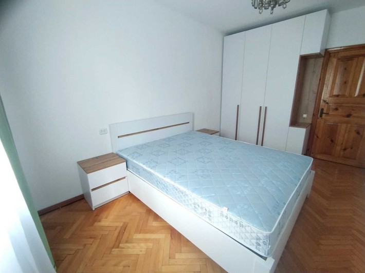 2 кім Східний , бульвар . Готова до вселення 250 дол - фото 1