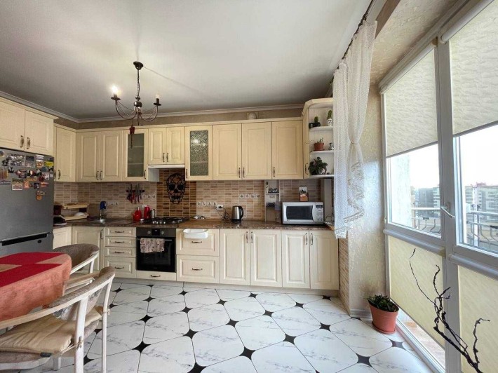 Оренда ексклюзивної,ПОВНІСТЮ укомплектованої 2 кім.квартири! - фото 1