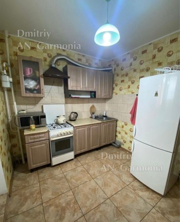 Боженка 1к в Новом доме 9000+к - фото 1