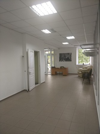 Після ремонту! Офіс/Магазин, вул.Димитрова, 49 (КТУ/Сільпо), 70 кв.м. - фото 1