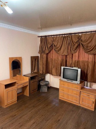 Сдам 2х квартиру на длительно к-тр Олимп, площадь Владимира Великого - фото 1