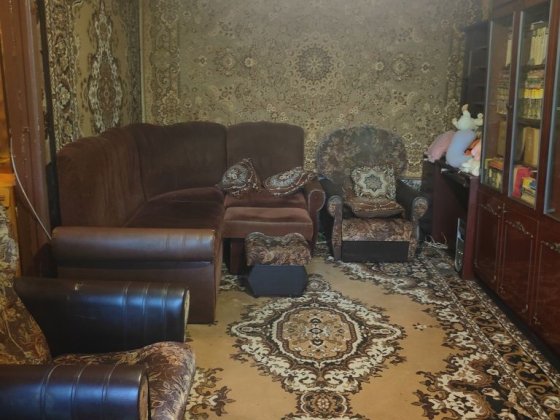 Здається 2 кімнатна квартира на 4-му зарічному Кривий Ріг