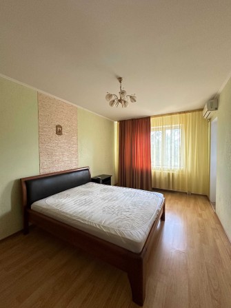 Здам велику 1 кімнатну квартиру на Б Вечірньому - фото 1