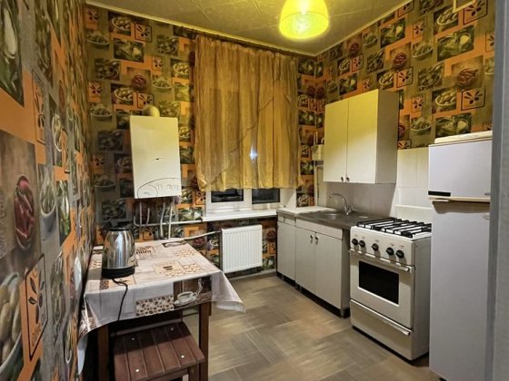 Оренда 3к квартири Соцмісто АВТОНОМКА відрядникам Кривий Ріг