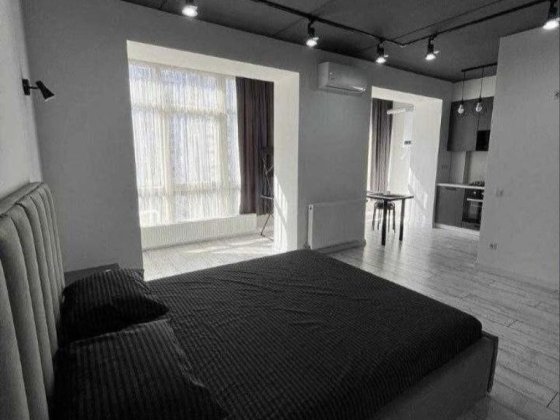 Здається в оренду студія в центрі Івано-Франківськ