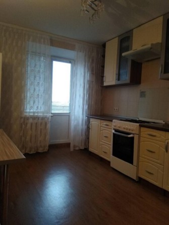 Сдам в оренду 2к квартиру на Браїлках код 3434 - фото 1