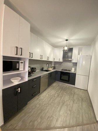 Оренда на. проспекті Злуки - фото 1