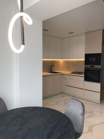 Квартира у новобудові, ближня дружба - фото 1