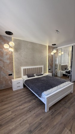 Оренда 2к.кв.+кухня студія . Вул. Целевича - фото 1