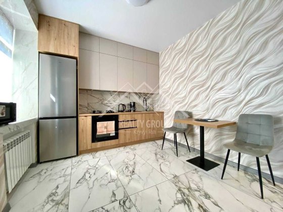 Оренда гарної 2-х кімнатної квартири по проспекту Металургів! Кривой Рог