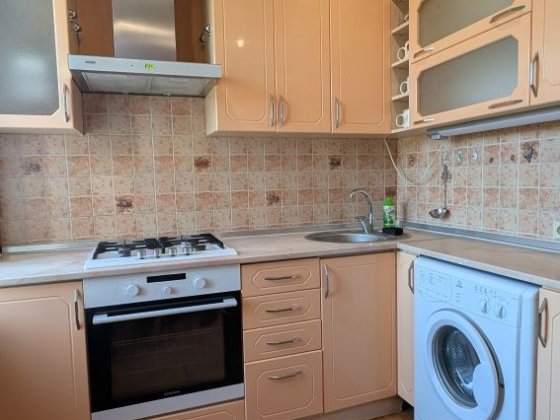 Здам чудову 2-х кімнатну квартиру на ПівдГЗК (вул. Кармелюка) Кривий Ріг