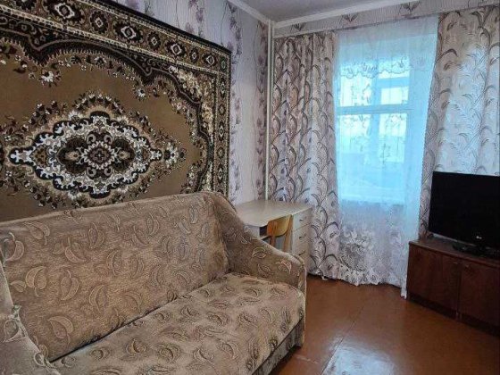 Здається в оренду чотириикімнатну квартиру для родини Сумы