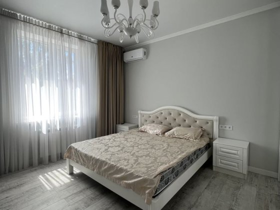 Аренда 2 ком кв, ПРЕМИУМ КЛАССА на 97 квартале ( пр Гагарина ) Кривий Ріг