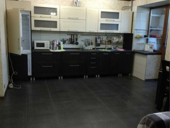 В районі Містечка Центральне,укомплектована,2кондиціонер. Івано-Франківськ