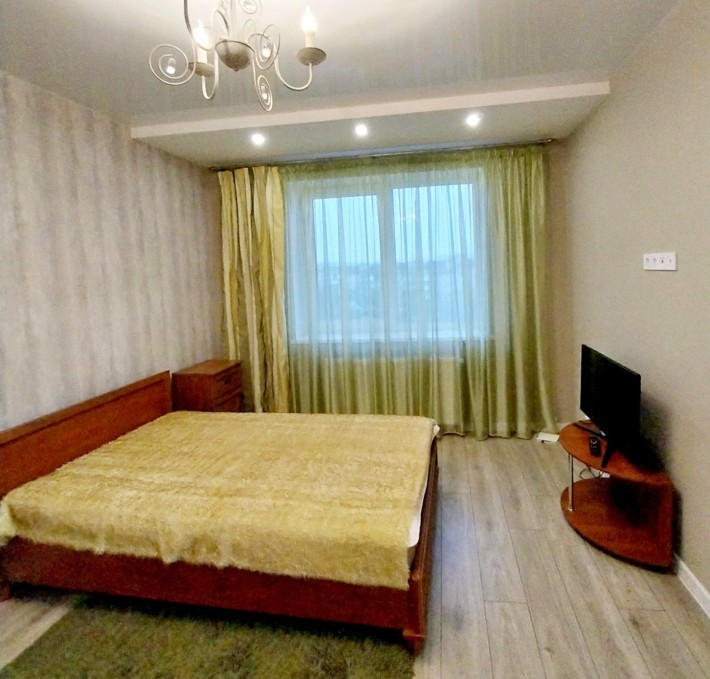 Оренда 1 кімн. кв. в центрі міста, новобудова, індив. опалення - фото 1