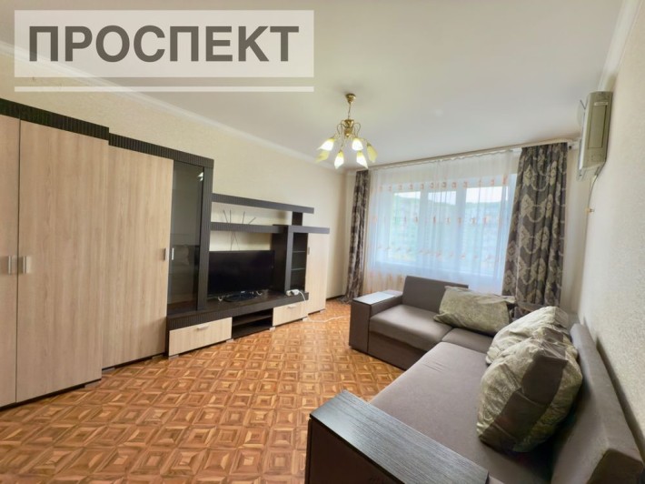 Здам 3-х кімн.квартиру вул. Героїв Крут 38 ( Для Сімьї). - фото 1