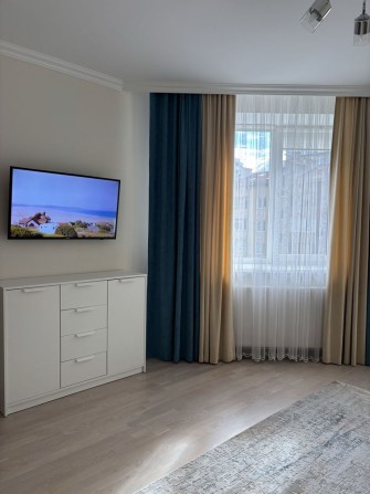 Двокімнатна квартира у центрі Івано-Франківська - фото 1